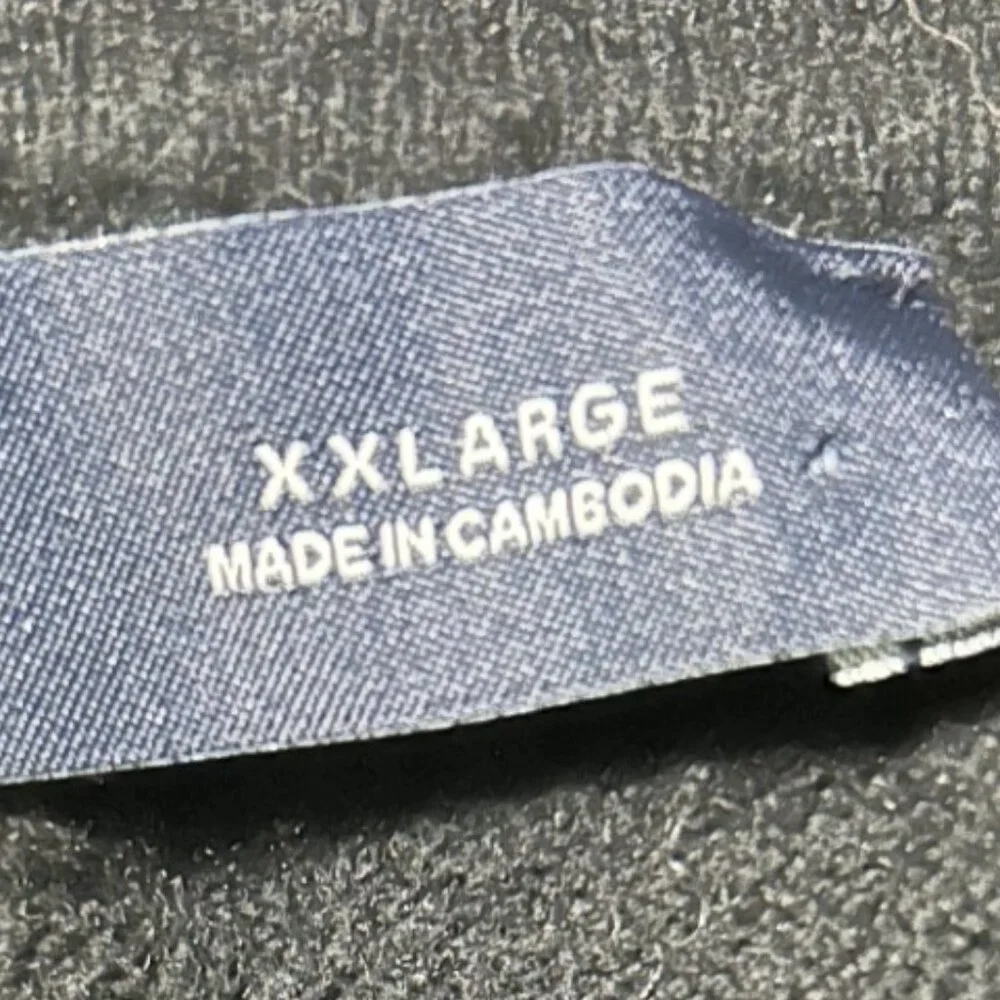 CashSoft Relaxed Polo Sweater - Picture 2 of 3